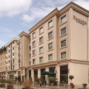 4* Ξενοδοχείο Ramada By Wyndham Grand Bazaar