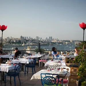 Raymond Old Isztambul