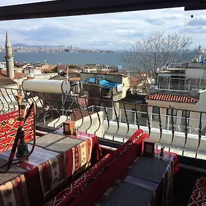 Stanpoli Hostal